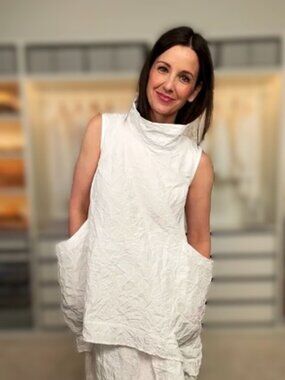 Kozan Made in Turkey White Crinkle-Effect Tunic - Size S (NWT)